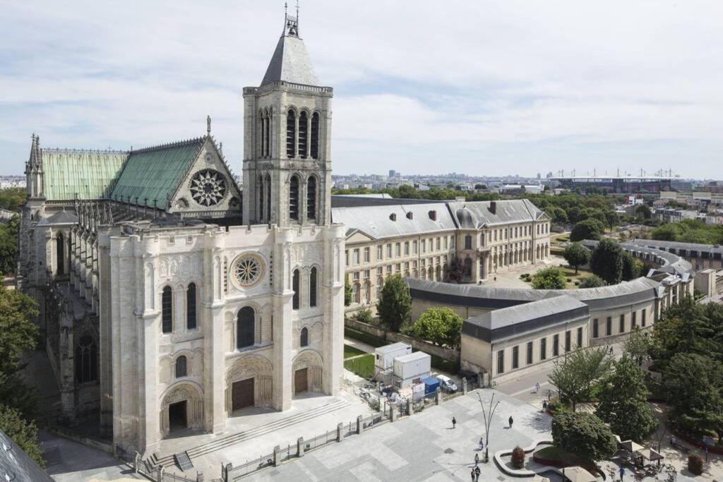 Chic Apart With Great View Of Paris Lejlighed Saint-Denis  Eksteriør billede
