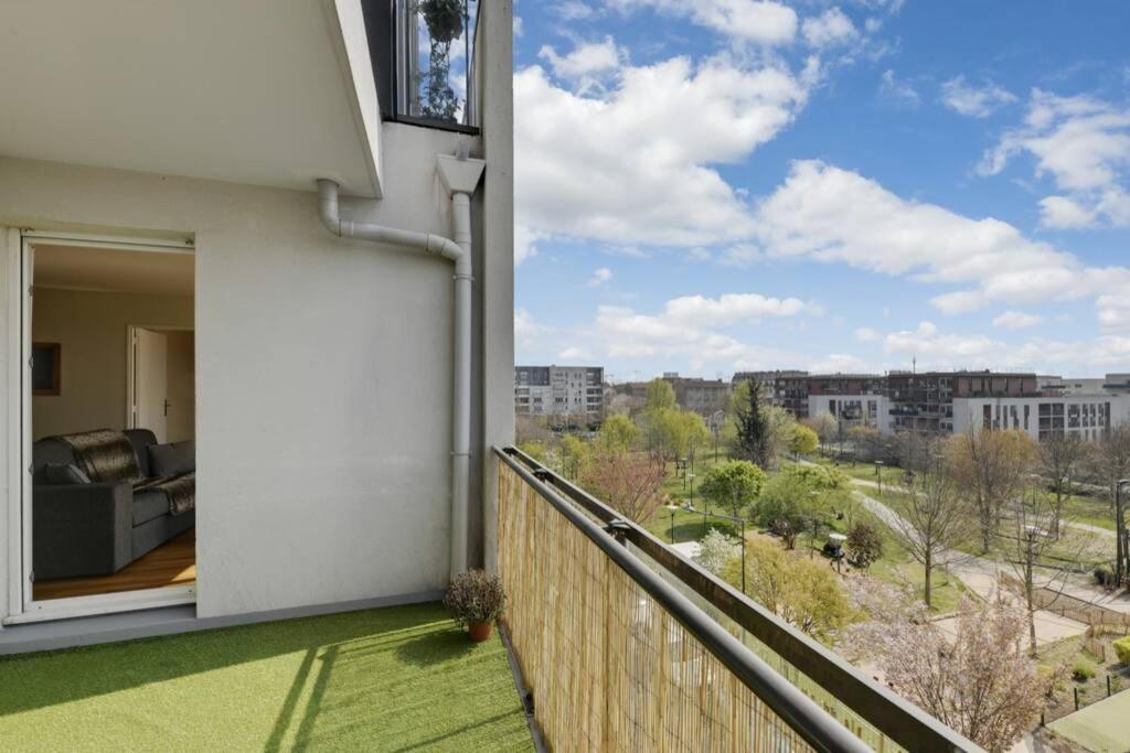 Chic Apart With Great View Of Paris Lejlighed Saint-Denis  Eksteriør billede