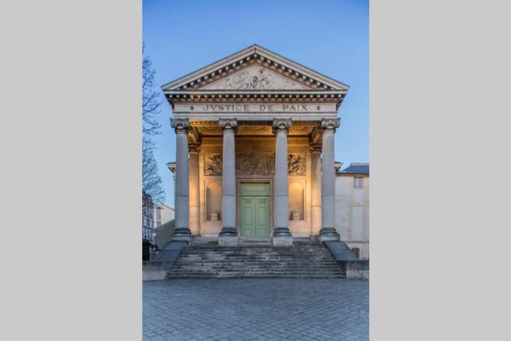 Chic Apart With Great View Of Paris Lejlighed Saint-Denis  Eksteriør billede